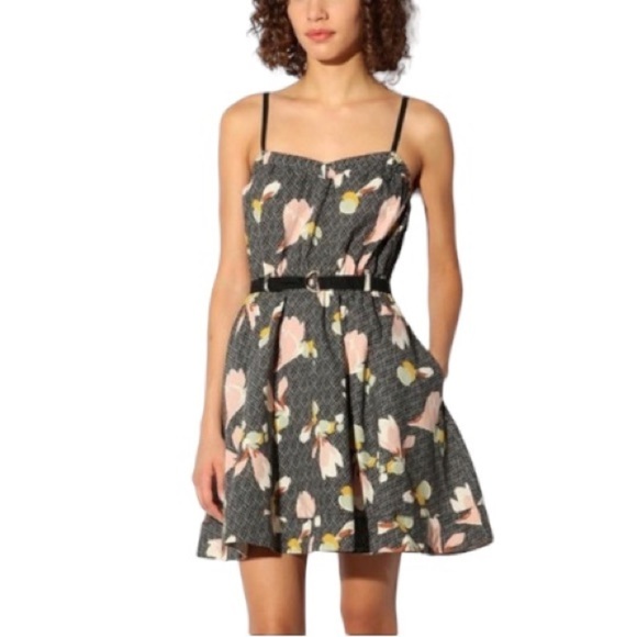 Kimchi Blue Urban Outfitters Linen Floral Sun Dress - Picture 1 of 7